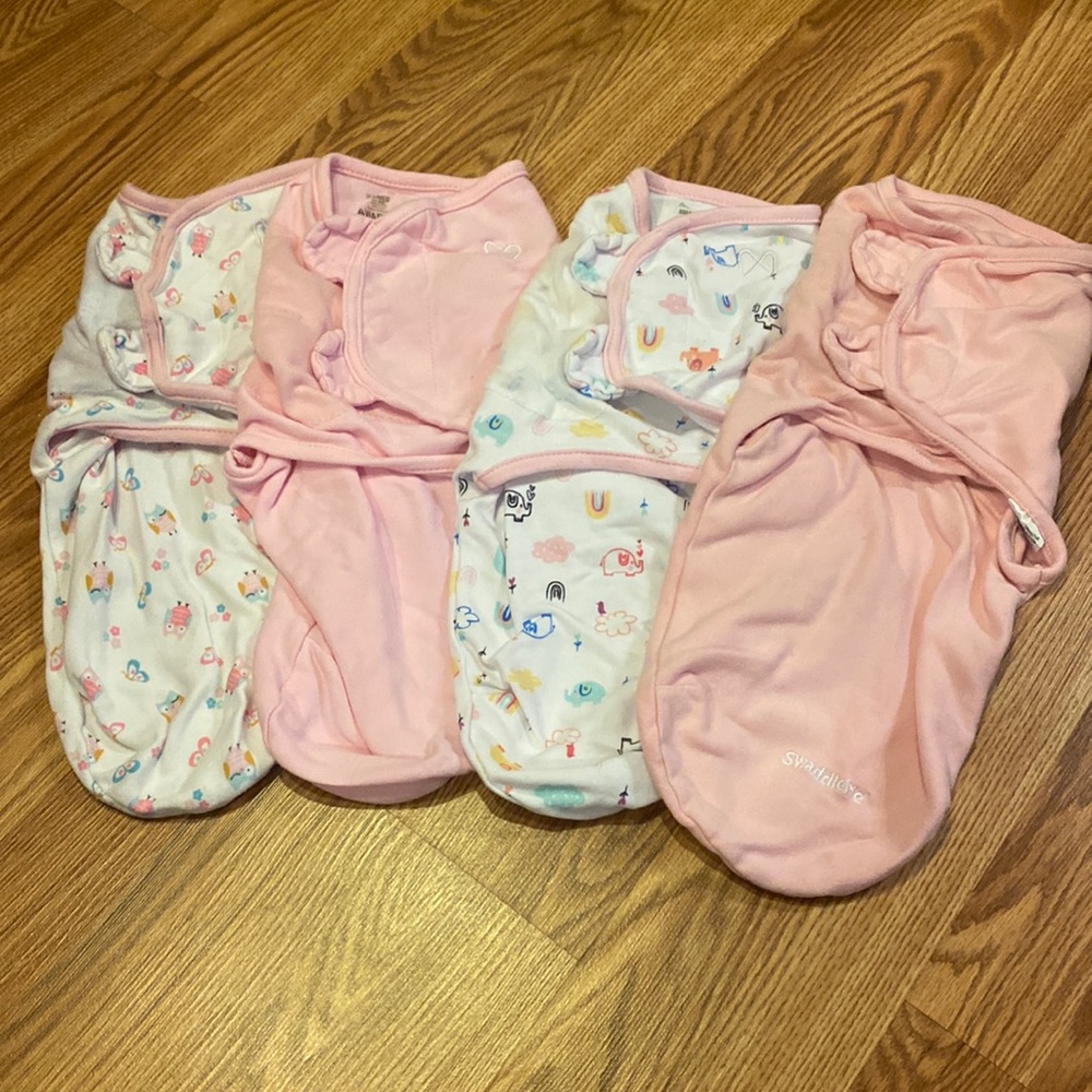 4 pack Original Swaddle Me by Summer swaddles 0-3 mo S/M